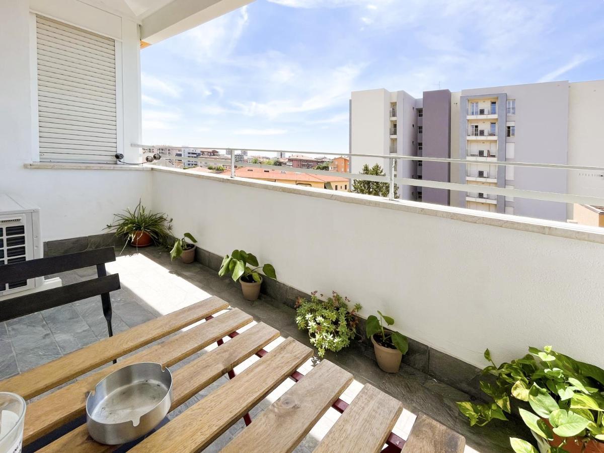 Suitesflores - Bright And Cozy Apartment In Verona Bagian luar foto